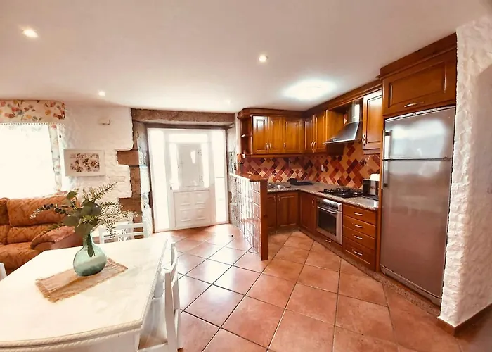 Casa Pereiro Playa De Esteiro ビベイロ